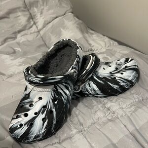 Crocs with fuzzy inside